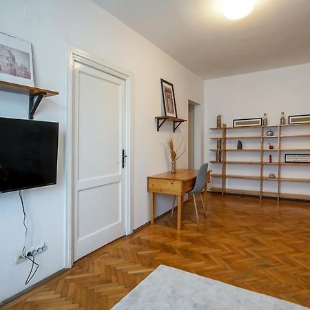 Apartament Universitate - Centrul Vechi Apartment Букурещ Екстериор снимка